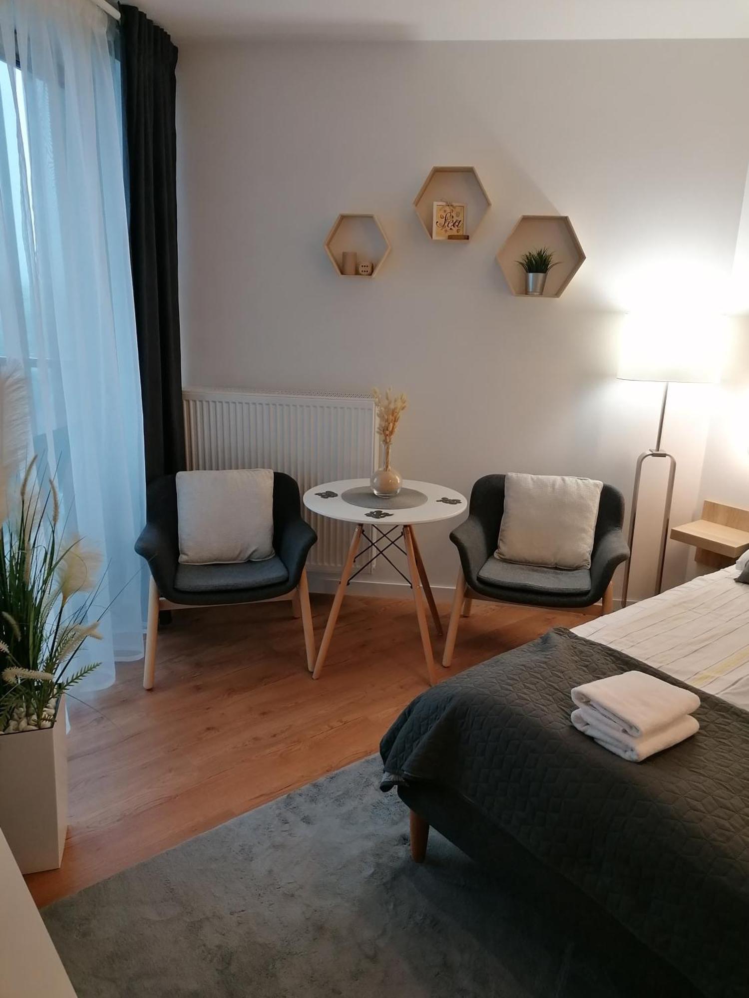 Pinea Apartament Z Widokiem Na Morze Z Basenem I Spa Przy Plazy Pobierowo Exterior foto